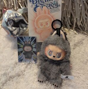 BIE Id Secret Labubu, Pop Mart, New